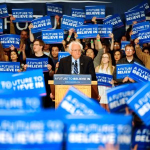 bernie-sanders-supports-factor-campaign-r