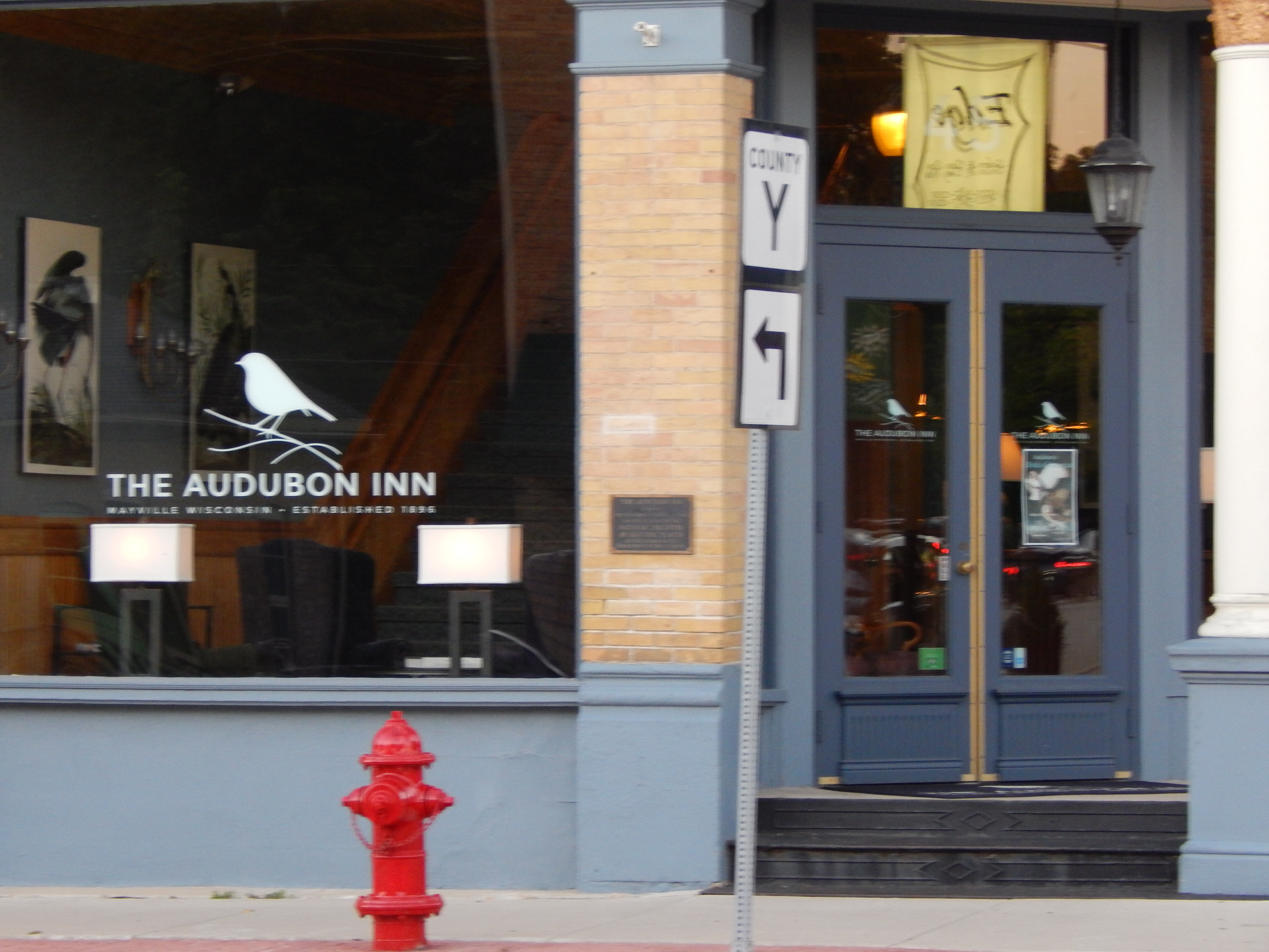 inn-entrance-ann-johnson-kingdom-venturers